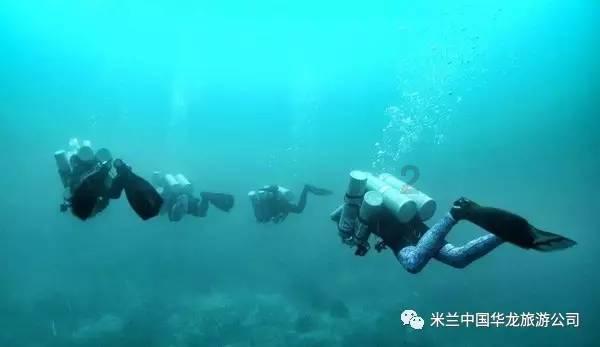 杜月笙去世前烧掉所有欠条,家人不甘,他怒吼:这是在救你们的命