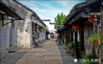 男朋友为什么愿意从深圳跑到长沙为我过生日，请问是是真的很爱我吗？游戏画面
